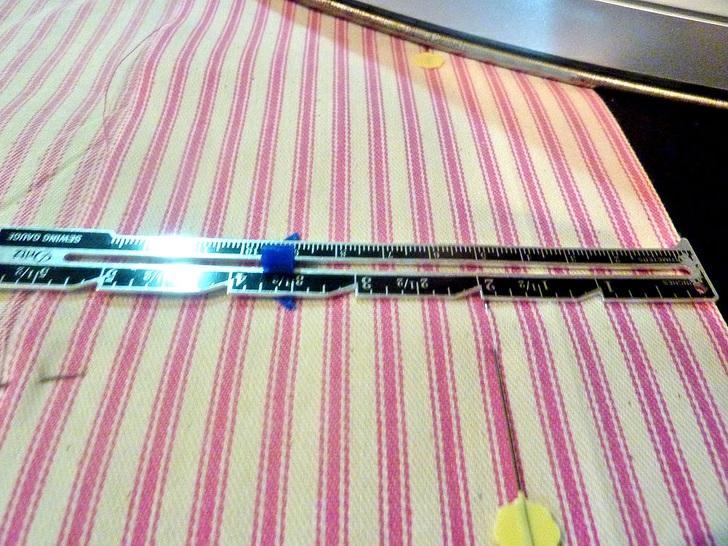 The measurement from the outside crease to the raw edge of the fabric should be 5½".