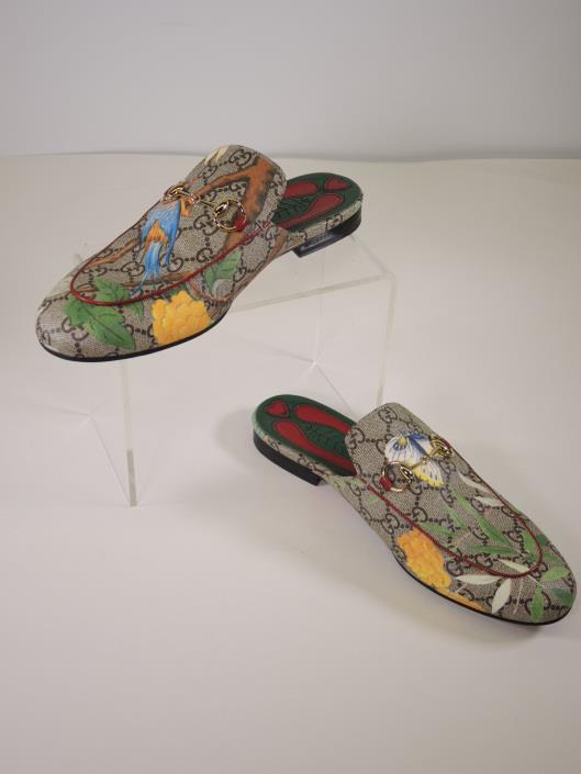 GUCCI Tian Princetown Slipper Size 8 ½ Retails for $750, sold in one day for $299. 05/06/17 Spring 2017, Gucci released the Princeton Slipper, and all of us who swear by flats rejoiced.