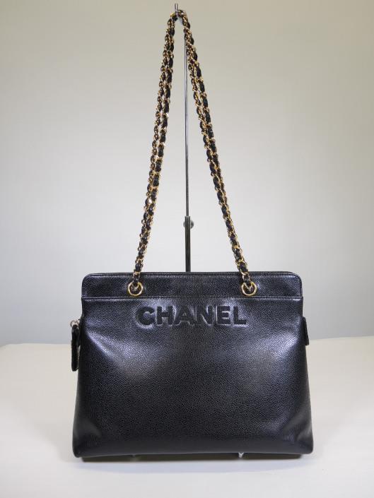 CHANEL 1998 Caviar Tote Sold in one day for $1800. 04/22/17 Another vintage treasure from Chanel is this sleek and lady like shoulder bag in a flawless black caviar leather.