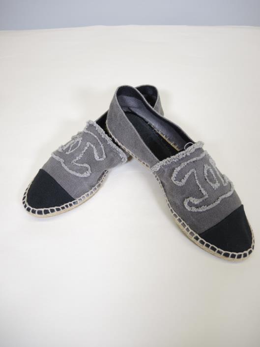 CHANEL Grey and Black Canvas Espadrille Flats Size 7 ½ Sold in one day for $249. 04/22/17 Step into Spring in chic comfort with these canvas espadrille flats.