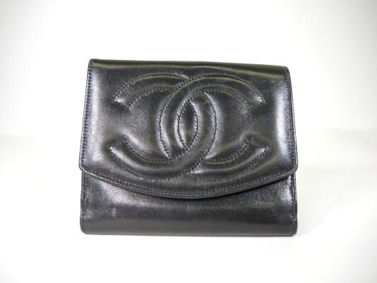 CHANEL Vintage Black Lambskin Leather Tri-Fold Wallet Sold in one day for $249. 03/04/17 Circa 1996, this wallet is still in fine condition.