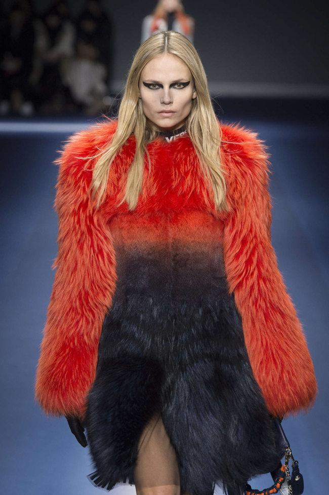 Versace will no longer use fur its collections - PixelFormula After