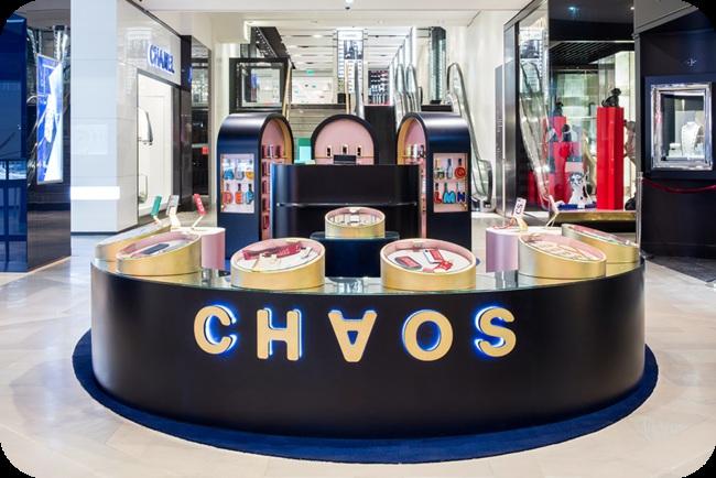 Chaos opens Galeries Lafayette boutique and Paris pop up for the magazine - all in one month By Godfrey Deeny - March 15, 2018 It s been a busy month for the duo behind Chaos, a chaotically named
