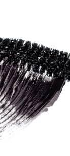 over their entire length. Appropriately shaped brush curls lashes, carefully combing them.
