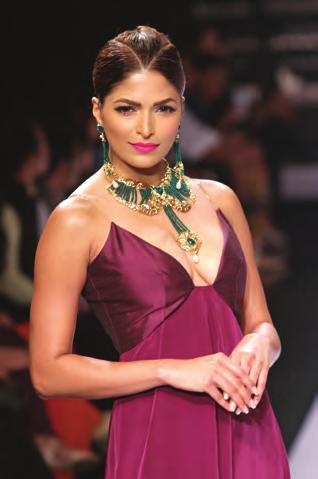 TV star Shveta Salve, the perky showstopper, glided down the ramp with strands of pearls and rubies draped on the bodice to create an impressive necklace, teamed with an armlet and a pronged kada.