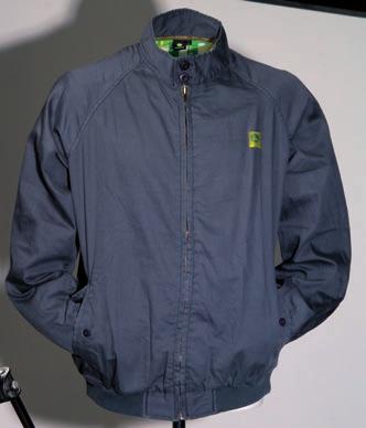 ..MCJX99999 Jacket Country 00% water repellent jacket, with quilted lining.