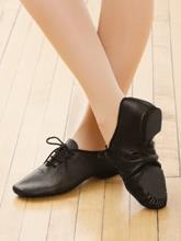 00 Our finest quality, split-sole leather jazz shoe Premium leather split-sole design Moisture-absorbing cotton lining Rubber sole patch and 3/8"