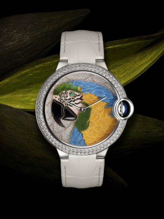 Cartier Ballon Bleu de Cartier Floral-Marquetry Parrot Watch Hublot added a colorful version of its Big Bang