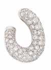 $8,000-12,000 69 69 Platinum and Diamond Floret Necklace The scalloped links tipped by 28 florets, set throughout with 244 round diamonds approximately 22.25 cts., approximately 33 dwts.