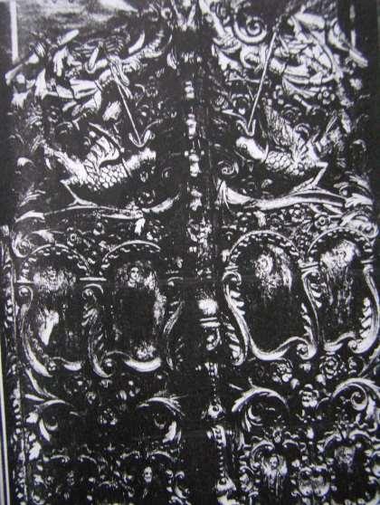 Fig. 6. Photo of the iconostasis gates of the church St. John the Baptist, Gabrovo (Angelov, 2001) The beautiful body curves are giving a special grace of the posture of the iron snakes.