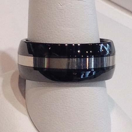 Name: Black Ceramic Dome Band with 18kt Yellow Gold Stripe Item # 7322 ALU: CEDST08BK 2.