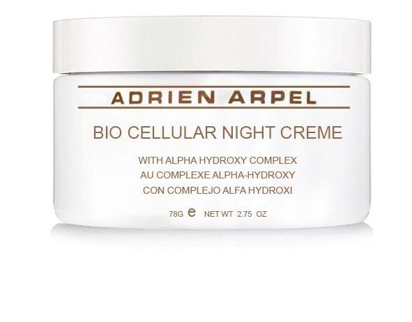 treatments in 1. With a single crème, exfoliate, ﬁrm, smooth and hydrate.