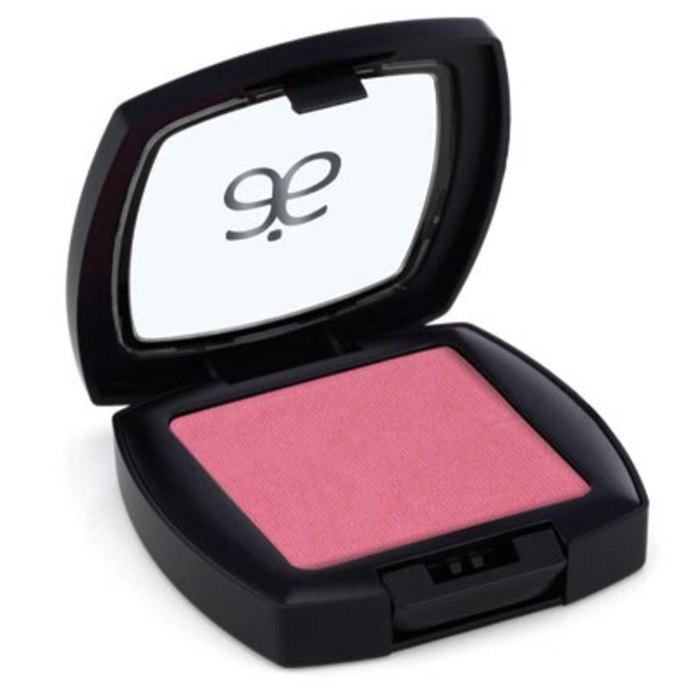 3 on your face, brushing under your cheek bone, and under your jawbone STEP 13 BLUSH Choose a colour that is going to be blend well with your skin tone to give