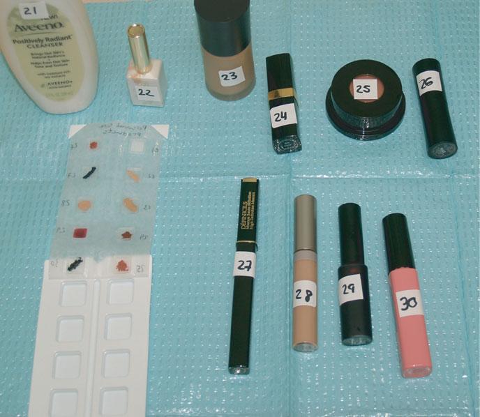 A B FIGURE 18-5 Comprehensive chamber preparation. A. The standard tray and some cosmetic vehicles. B. Preparation of personal products into chambers.