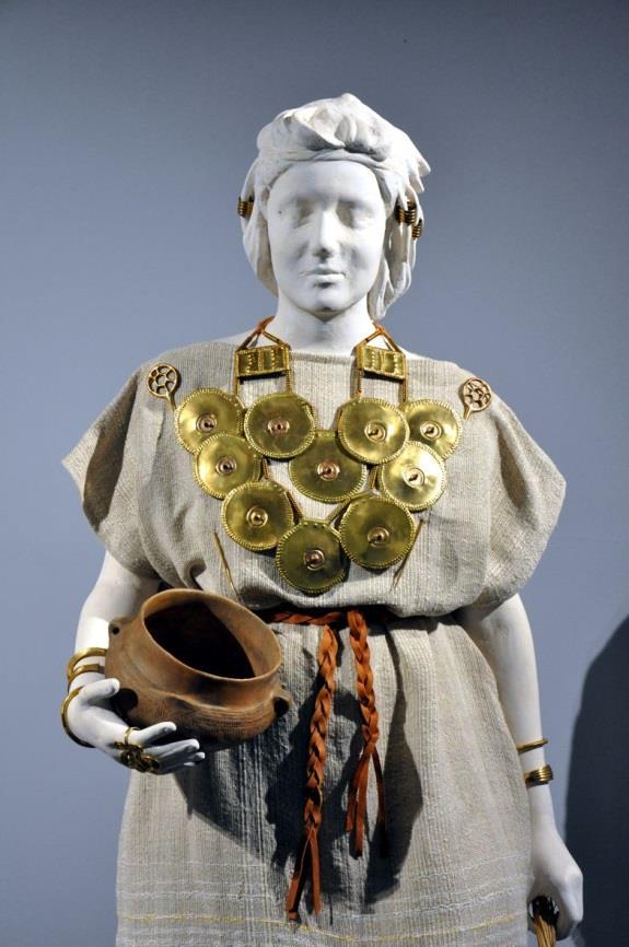 Metalwork and wearable art, Bronze Age and Iron Age Image: Reconstruction of Bronze Age woman