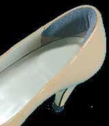 (Fits Shoe Sizes Small: Women s 5-7; Medium: Women s 8-10 & Men s 6-8; Large: Women s 11-13 & Men s 9-11.) 1 pair/package. Item P316 Fits discreetly in footwear.