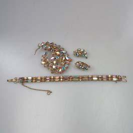 $30/50 10 Russian Silver Ring And Pendant set with small halved pearls and 22