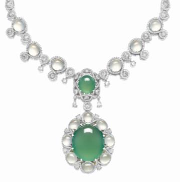 Pair of Jadeite and Diamond Pendent Earrings Estimate:HK$ 6,000,000 8,000,000/US$ 770,000 1,030,000 Plume fasteners were headwear accessories made for the most senior government officials of the Qing