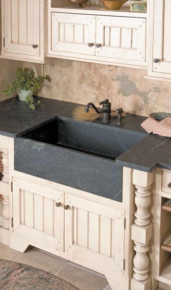 WHAT QUALITIES MAKE SOAPSTONE KITCHEN-FRIENDLY? Soapstone has three characteristics that make it an excellent choice. 1It adjusts to heat.