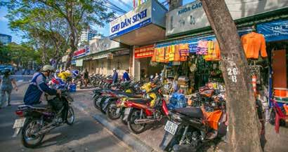 #iamhcmc SHOPPING FEATURE by Arik Jahn Beyond Ben Thanh: HCMC s Specialty Markets Yersin Market (Dan Sinh Market) 104 Yersin, D1 7 a.m. to 6 p.m. Whatever you re looking for, HCMC has it on offer.