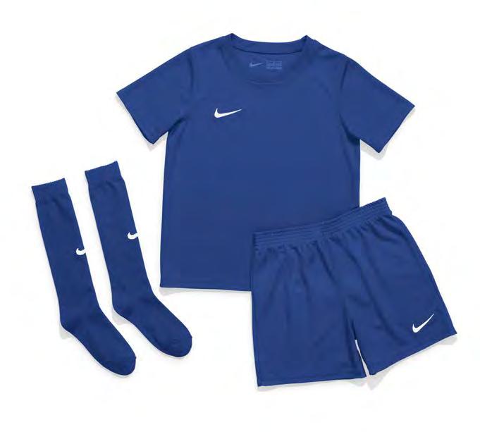 NEW NIKE YOUTH PARK KIT SET AH5487 $52.00 SIZES: XS, S, M, L, XL FABRIC: 100% polyester. Need info.