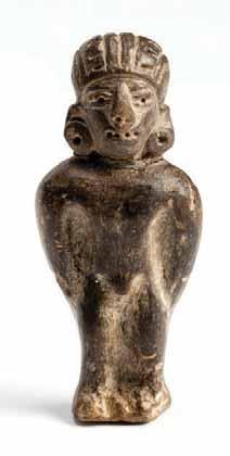The Manteño culture existed between about 850 and 1600 and was located in the territory previously occupied by the older Valdivia culture. 302 HEAD OF A FIGURE (PRIEST) Terracotta.