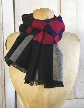 180 cm : scarf: LUAS, 100% acrylic, 30