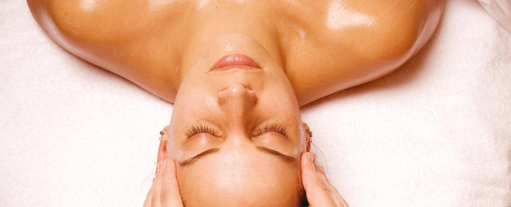 Decléor Treatments for the Face Decléor s holistic facials and body treatments are famous worldwide for their heavenly feel and simply stunning results.