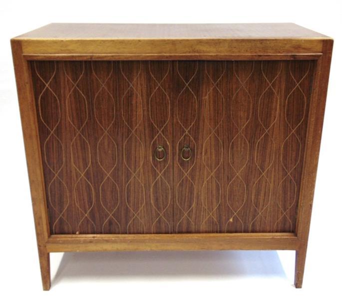 495 A STAG 'C' RANGE DRESSING TABLE with four drawers 496 A MID-CENTURY ARCHITECTS TABLE with frieze drawer above three further drawers, together with drawing board and lamp Lot 490 490 DAVID BOOTH
