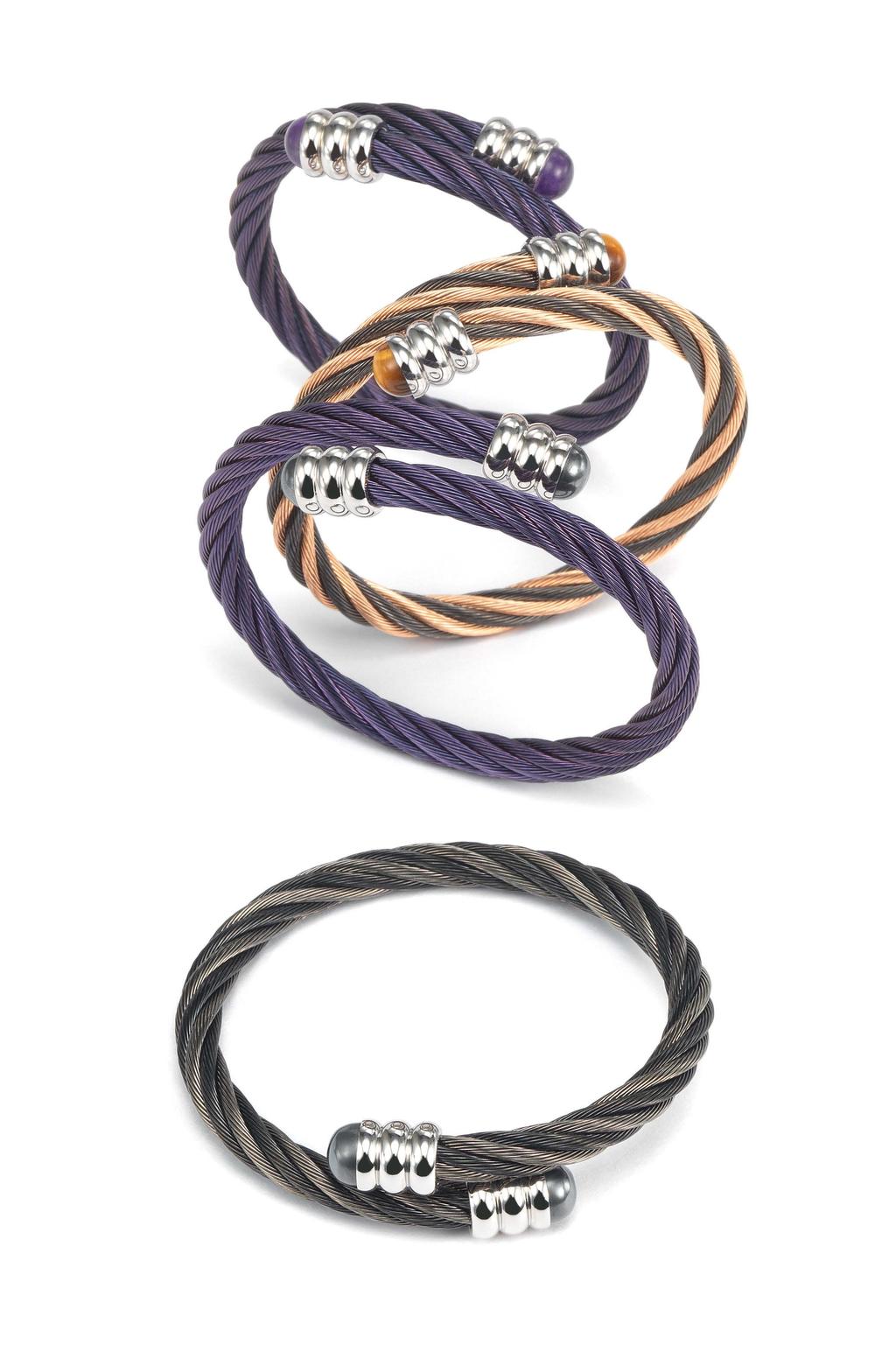 CELTIC Technical Datas CELTIC Material Steel, stainless steel cables, semi-precious stones Set Bangle Finish Prune PVD cable with either prune cabochon amethyst or grey haematite, rose gold and
