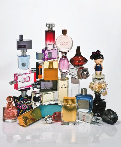 WWDFragranceInDepth SECTION II PHOTO BY GEORGE CHINSEE; STYLED BY DANILO MATZ THE GLASS MENAGERIE Fall s staggering