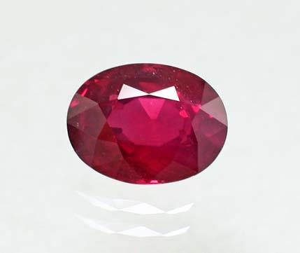 Montepuez Often heated Excellent ruby of 8 ct from