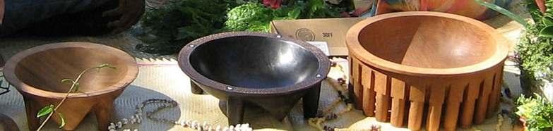 Green Pictured below is the Samoan Ava bowel and is used during the Ava ceremony which is one of the most