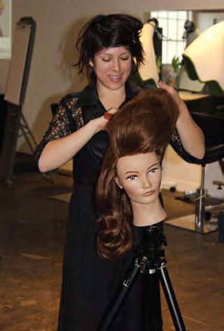 The Aloxxi Academy offers the chance to experience it all -- from cut and style to today s most inspiring color techniques.