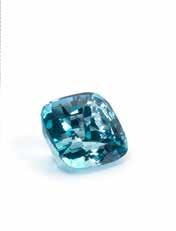 aquamarine, weighing 52.53 carats, dimensions approximately 23.12 x 21.69 x 15.93mm 6,000-8,000 US$9,300-12,000 Accompanied by a report from the Tokyo Gem Laboratory (Thailand) Co.