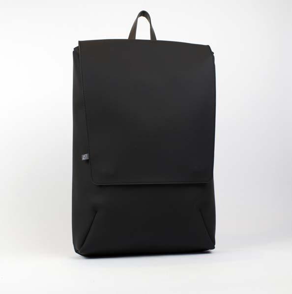 BACKPACK Backpack of water repellent neoprene rubber, 15.