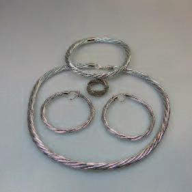jet pin, 2 metal bangles set with garnets, silver bar pins, etc, 17.