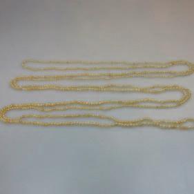 9 $700 900 192 14K WHITE GOLD LARIAT- STYLE NECKLACE set with 31