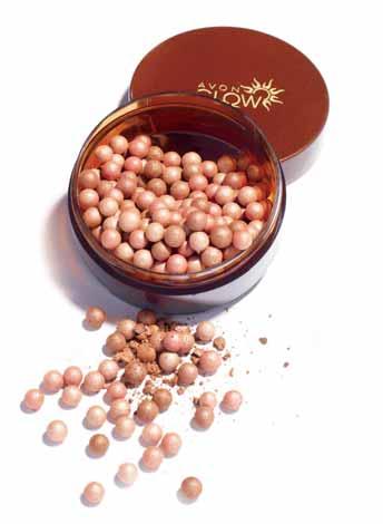 BRONZING PEARLS Our famous shimmering pearls give skin the luminous look of a natural, golden tan The multi-coloured, perfectly co-ordinated pearls swirl together for an instant radiant glow you can