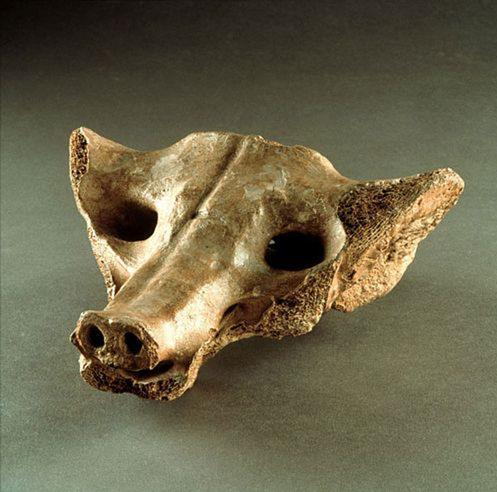 #3: CAMELID SACRUM IN THE SHAPE OF A CANINE TEQUIXQUIAC,CENTRAL MEXICO.