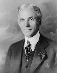 2.3.5. Henry Ford Henry Ford ek lanaren antolaketa zientifikoaren printzipioak aplikatu zituen berak sortutako Ford Motor Company enpresan.
