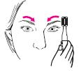 < How to use the eyebrow comb > Align the eyebrow comb with eyebrow and trimming. The length of eyebrows is capable of being trimmed are approx. 2mm [short] and approx. 4mm [long] respectively.