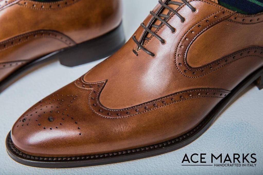 Click Here To Return To The Table of Contents Longwing brogues is a term sometimes used to set apart wingtips where the wings meet at the back of the shoe, forming a complete circuit of the shoe.