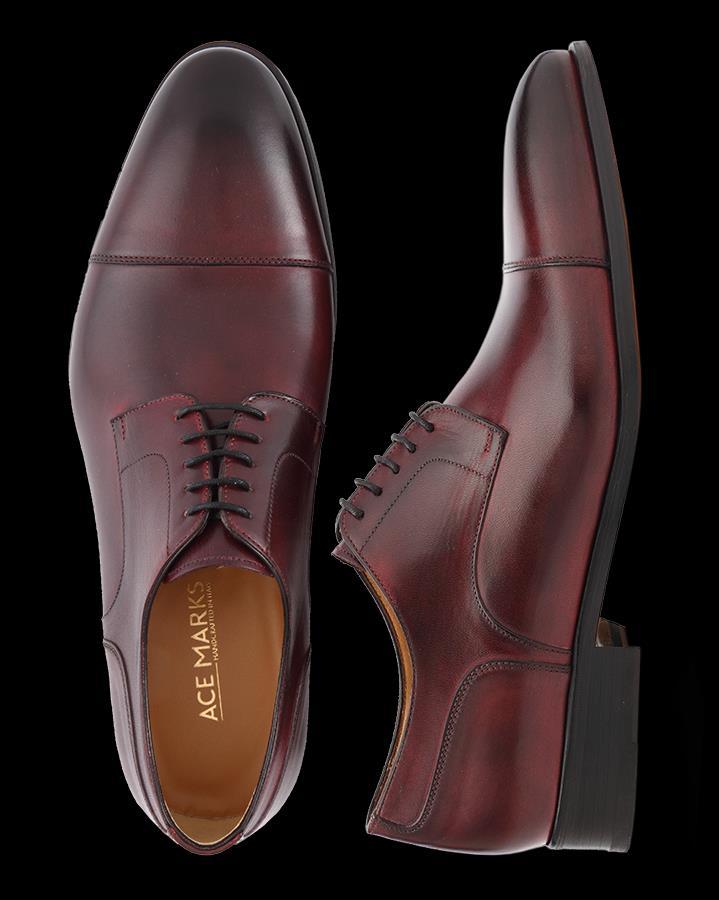 Chapter 14: Six Alternatives to Square Toed Shoes The square-toed men s dress shoe has become ubiquitous.