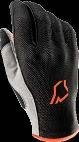 PERFORMANCE LOBSTER GORE WINDSTOPPER GLOVE A multi-sport lobster glove with GORE WINDSTOPPER material for