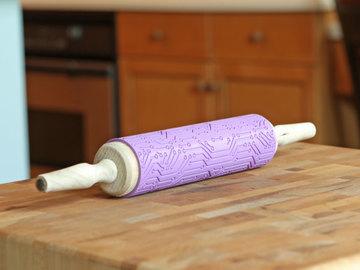 Assembly Attach Pattern Roller You can slide the pattern part onto a rolling pin or just use the