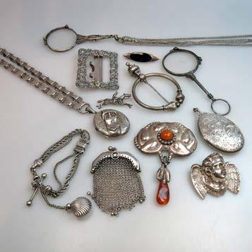 QUANTITY OF SILVER JEWELLERY AND LORGNETTES including a French silver lorgnette; a silver