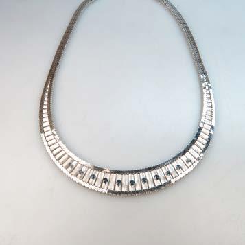 187 18K WHITE GOLD NECKLACE set with 11 small full cut sapphires length 16 in 40.6 cm, 59.