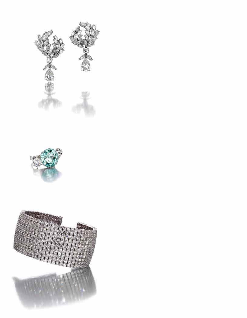 162 162 A PAIR OF DIAMOND DROP EARRINGS the pear-shaped diamonds, weighing 1.87 and 1.