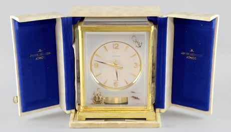 1000-2000 1115 1118 19th century single fusee wall clock the dial reading Parr New Cavendish Street, diameter 40cm 100-200 1119 18th century mahogany cased long case clock with enamel dials,